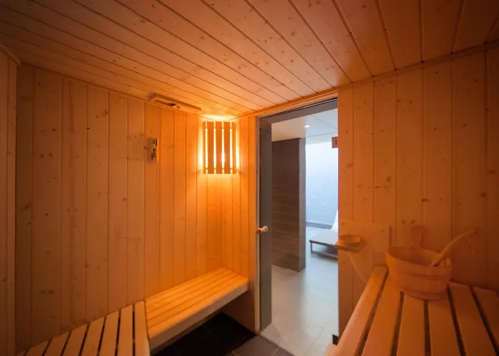 Agora Swiss Night By Fassbind 4* Lausana