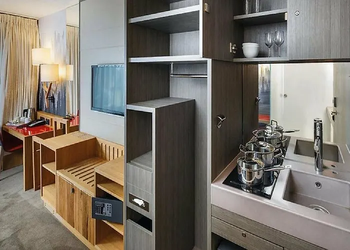 Hotel Agora Swiss Night By Fassbind Lausana