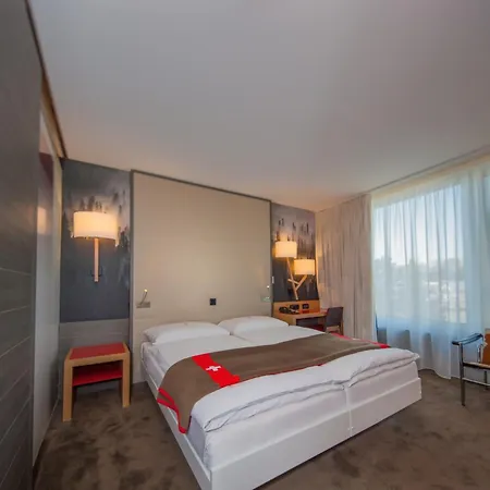 Agora Swiss Night By Fassbind 4*