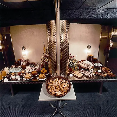 Agora Swiss Night By Fassbind 4* Lausana